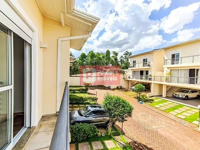 Sobrado com 303m² 4 quartos e 5 banheiros, à venda, no bairro Jardim São Nicolau em São Paulo