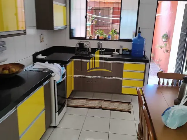 Sobrado 3 quartos e 2 banheiros, à venda, no bairro Cidade Patriarca em São Paulo