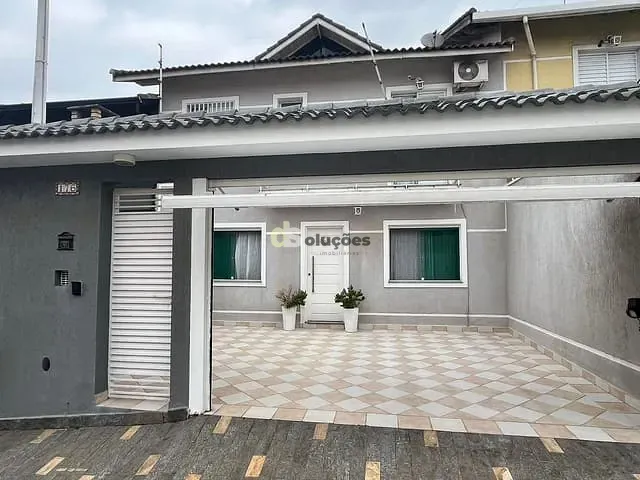 Sobrado 3 quartos e 3 banheiros, à venda, no bairro Vila Constança em São Paulo