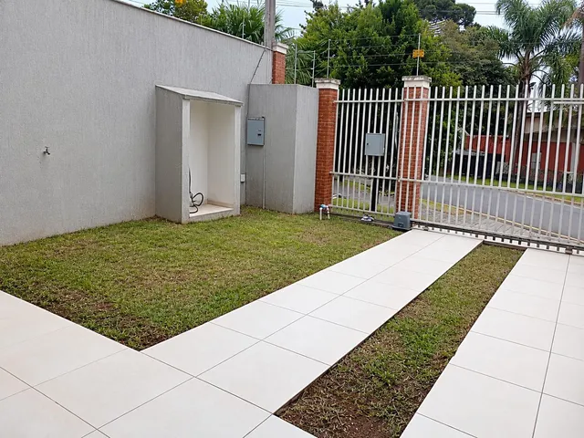 Sobrado com 170m² 4 quartos e 4 banheiros, à venda, no bairro São Lourenço em Curitiba