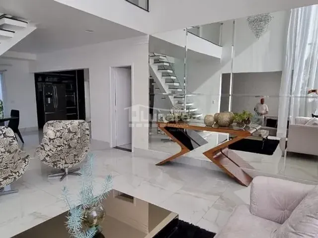 Sobrado com 384m² 4 quartos e 7 banheiros, à venda, no bairro Vila Moraes em Mogi das Cruzes