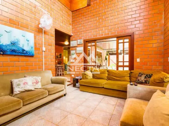 Sobrado com 597m² 3 quartos e 4 banheiros, à venda, no bairro Paúba em São Sebastião