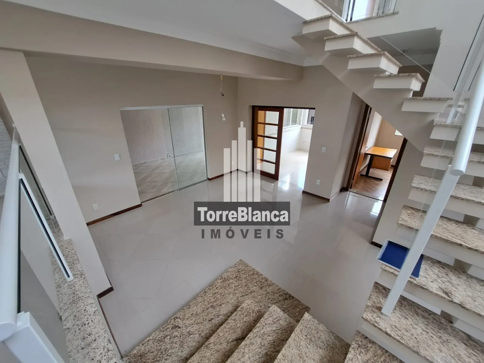 Sobrado, 3 quartos, 234 m² - Foto 5