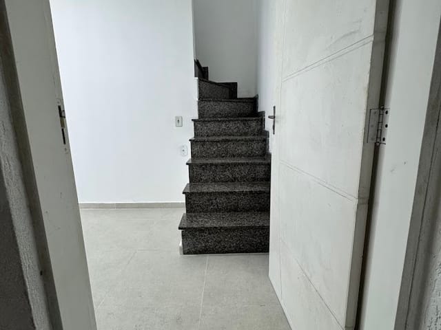 Sobrado 3 quartos e 3 banheiros, à venda, no bairro Parque Maria Luiza em São Paulo