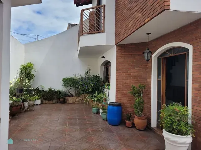 Sobrado com 347m² 3 quartos e 3 banheiros, à venda, no bairro Vila Barbosa em São Paulo