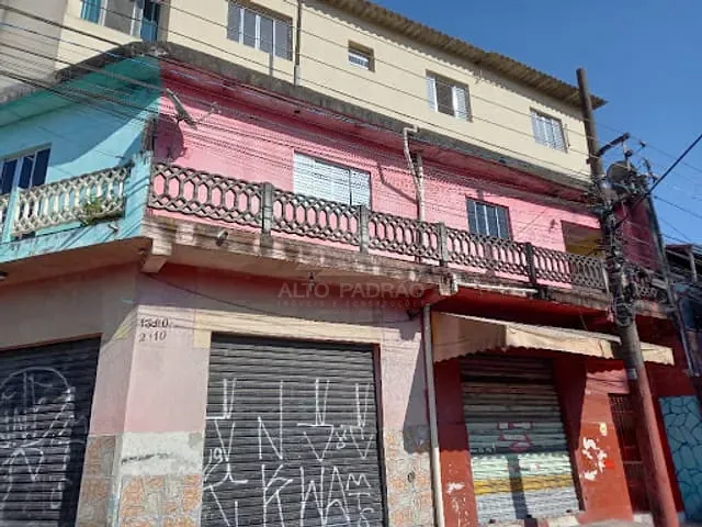 Sobrado com 127m² 5 quartos e 5 banheiros, à venda, no bairro Vila Correia em Mauá