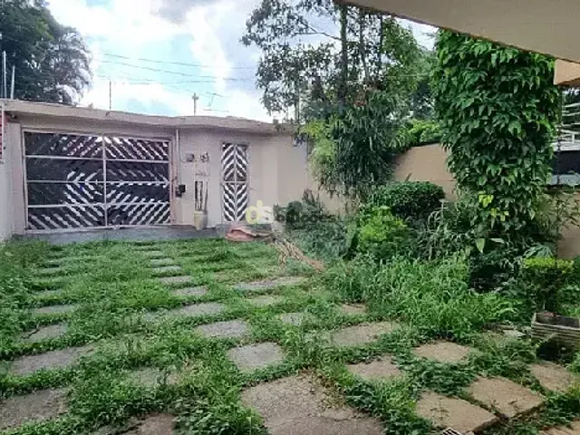 Sobrado com 378m² 3 quartos e 3 banheiros, à venda, no bairro Vila Albertina em São Paulo