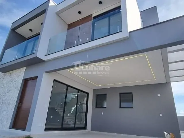 Sobrado com 318m² 3 quartos e 3 banheiros, à venda, no bairro Cézar de Souza em Mogi das Cruzes