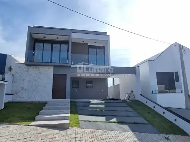 Sobrado com 318m² 3 quartos e 3 banheiros, à venda, no bairro Cézar de Souza em Mogi das Cruzes