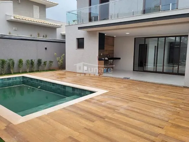 Sobrado com 360m² 3 quartos e 5 banheiros, à venda, no bairro Cézar de Souza em Mogi das Cruzes