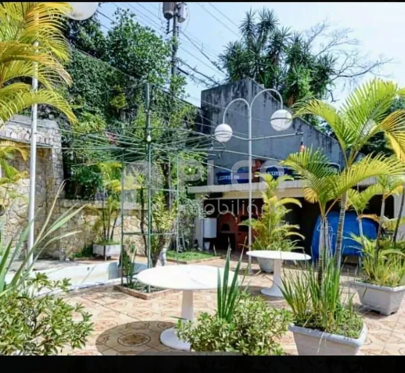 Casa de 4 quartos à venda em Jardim São Bento, São Paulo