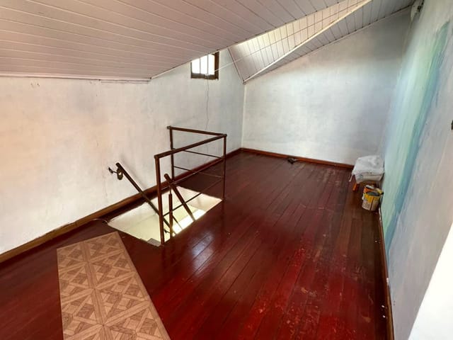 Casa com 300m² 5 quartos e 4 banheiros, à venda, no bairro São Gonçalo em Pelotas