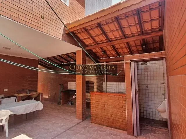 Sobrado com 140m² 3 quartos e 4 banheiros, à venda, no bairro Vila Assunção em Praia Grande