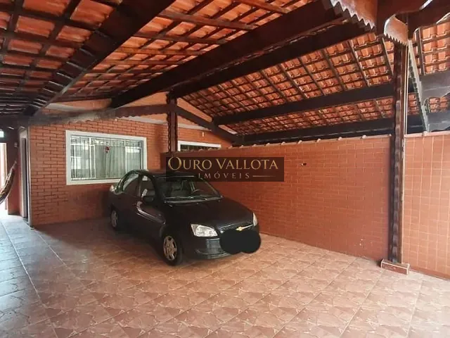 Sobrado com 140m² 3 quartos e 4 banheiros, à venda, no bairro Vila Assunção em Praia Grande