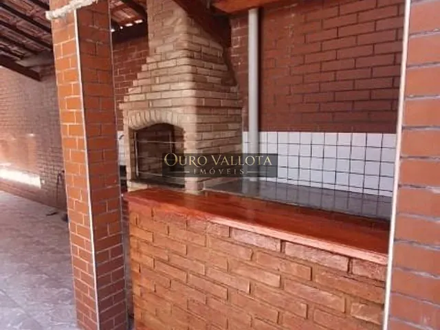 Sobrado com 140m² 3 quartos e 4 banheiros, à venda, no bairro Vila Assunção em Praia Grande
