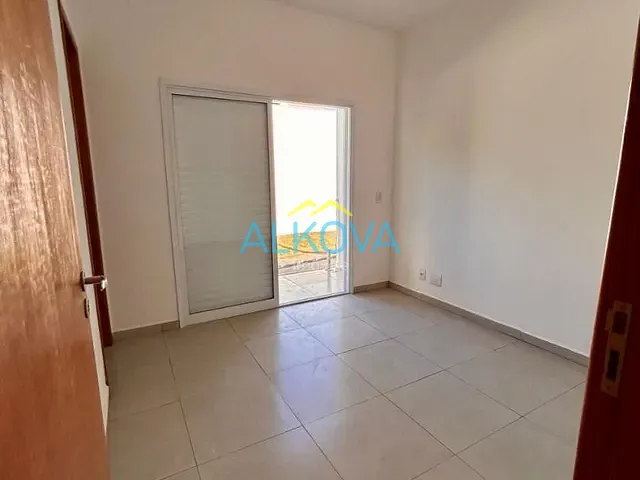 Sobrado com 65m² 3 quartos e 2 banheiros, à venda, no bairro Chácaras Pousada do Vale em São José dos Campos