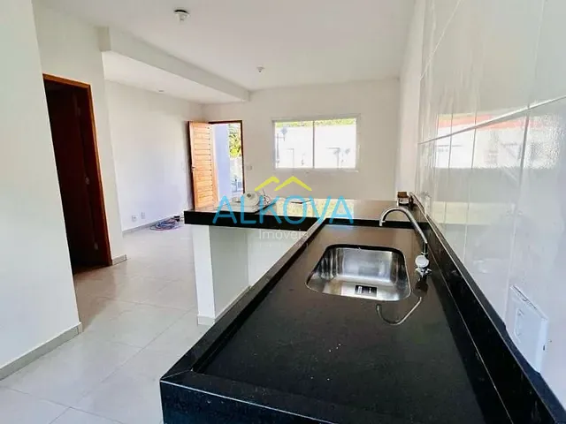 Sobrado com 65m² 3 quartos e 2 banheiros, à venda, no bairro Chácaras Pousada do Vale em São José dos Campos