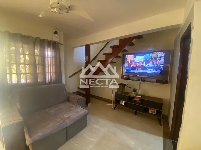 Sobrado com 115m² 2 quartos e 2 banheiros, à venda, no bairro Prainha em Caraguatatuba