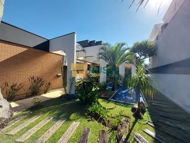 Sobrado com 1600m² 5 quartos e 10 banheiros, à venda, no bairro Jardim das Colinas em São José dos Campos