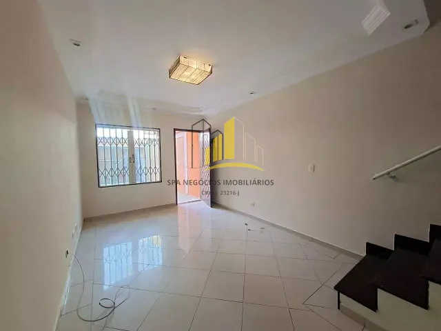 Sobrado 2 quartos e 2 banheiros, à venda, no bairro Vila Beatriz em São Paulo