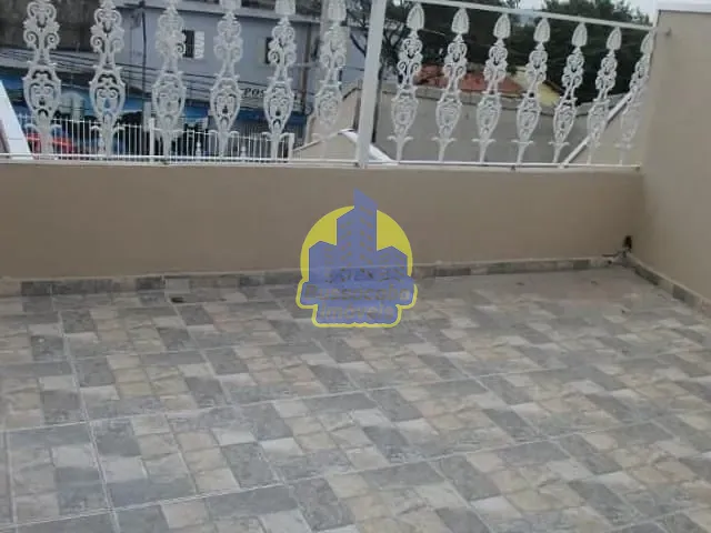 Sobrado com 205m² 5 quartos e 3 banheiros, à venda, no bairro Jaguaribe em Osasco