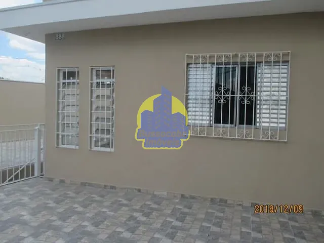 Sobrado com 205m² 5 quartos e 3 banheiros, à venda, no bairro Jaguaribe em Osasco