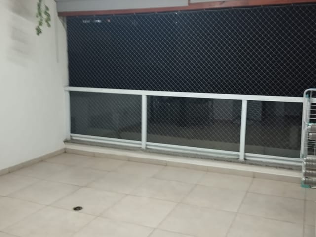 Sobrado 3 quartos e 4 banheiros, à venda, no bairro Chácara Seis de Outubro em São Paulo