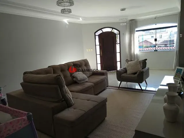Sobrado com 345m² 2 quartos e 3 banheiros, à venda, no bairro Nova Gerty em São Caetano do Sul