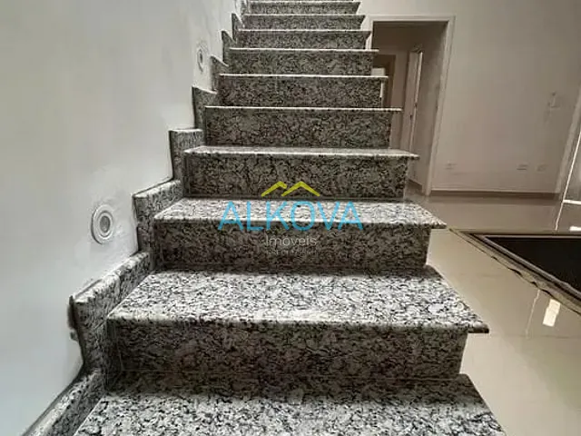 Sobrado com 125m² 2 quartos e 3 banheiros, à venda, no bairro Cidade Vista Verde em São José dos Campos
