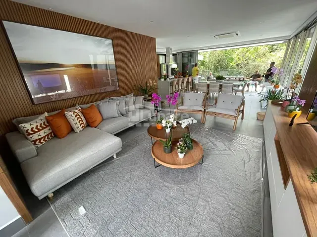 Sobrado com 370m² 5 quartos e 7 banheiros, à venda, no bairro Riviera de São Lourenço em Bertioga