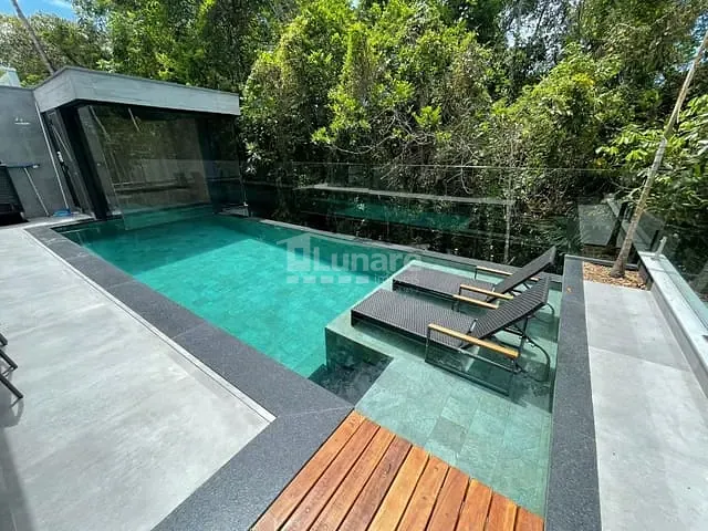 Sobrado com 370m² 5 quartos e 7 banheiros, à venda, no bairro Riviera de São Lourenço em Bertioga