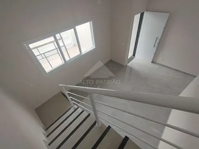 Sobrado com 125m² 2 quartos e 1 banheiro, à venda, no bairro Vila Nova Mauá em Mauá