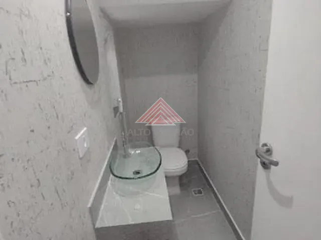 Sobrado com 125m² 2 quartos e 1 banheiro, à venda, no bairro Vila Nova Mauá em Mauá