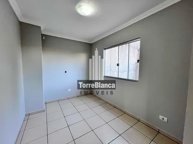 Sobrado 3 quartos e 1 banheiro, à venda ou para alugar, no bairro Orfãs em Ponta Grossa