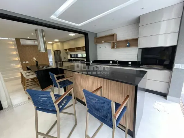 Sobrado com 495m² 5 quartos e 7 banheiros, à venda, no bairro Riviera de São Lourenço em Bertioga