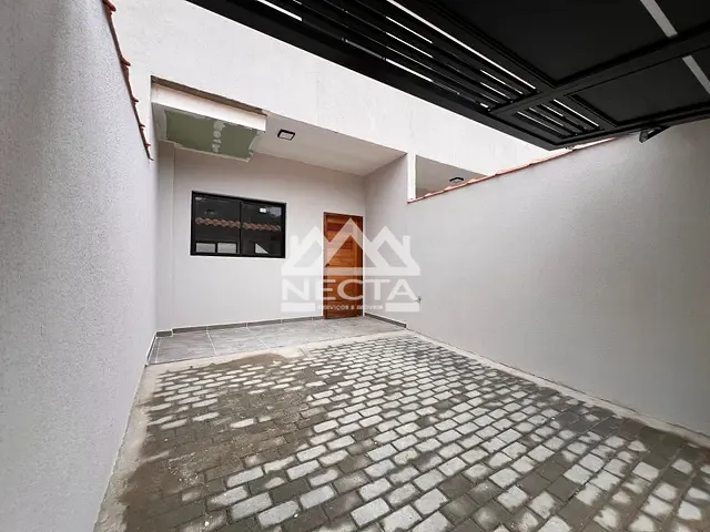 Sobrado com 51m² 2 quartos e 1 banheiro, à venda, no bairro Jardim das Gaivotas em Caraguatatuba