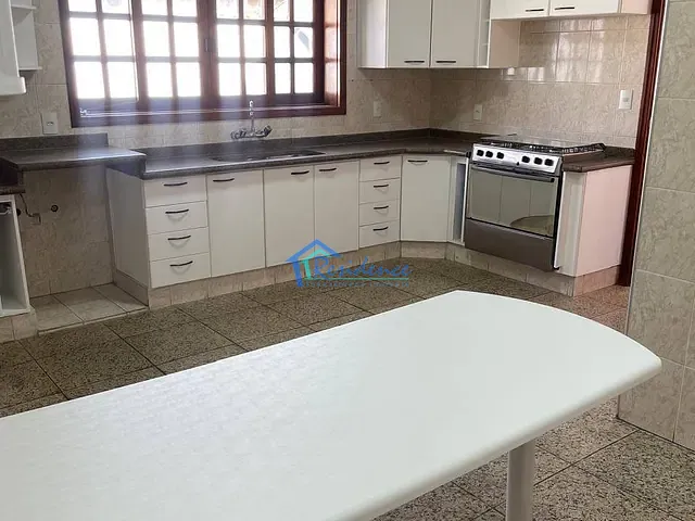 Sobrado com 445m² 4 quartos e 6 banheiros, à venda, no bairro Solar de Itamaracá em Indaiatuba