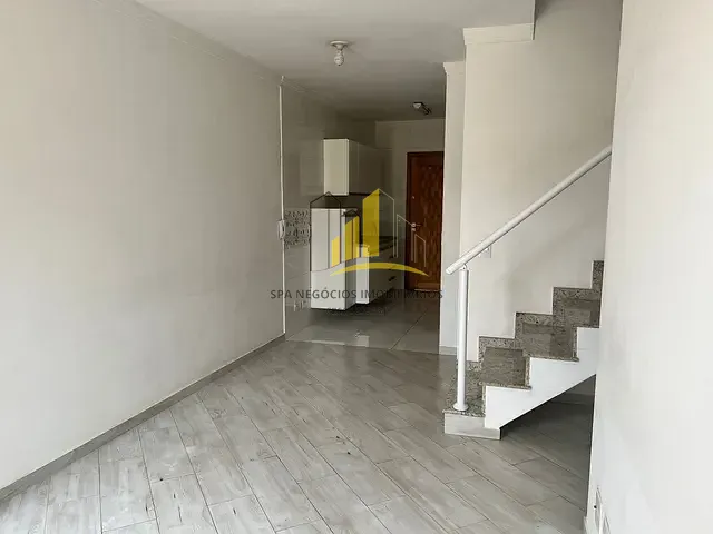 Sobrado 3 quartos e 3 banheiros, à venda, no bairro Vila Aricanduva em São Paulo