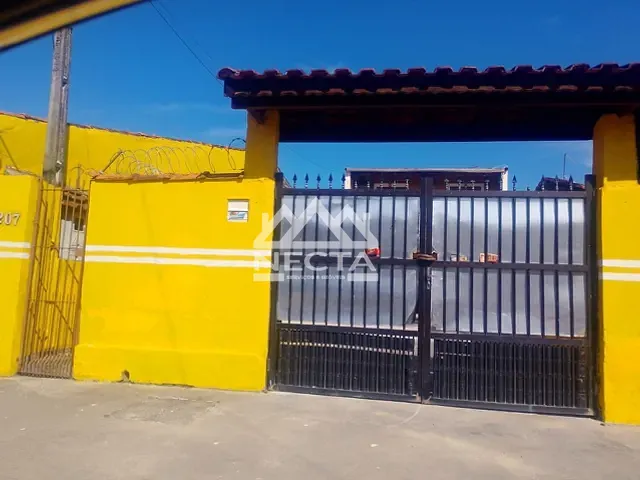 Sobrado com 144m² 2 quartos e 2 banheiros, à venda, no bairro Indaiá em Caraguatatuba