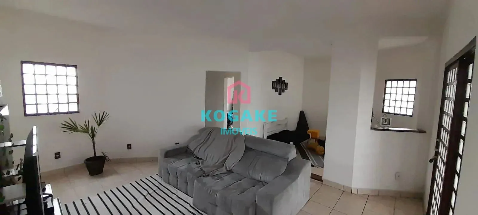 Sobrado, 6 quartos, 245 m² - Foto 1