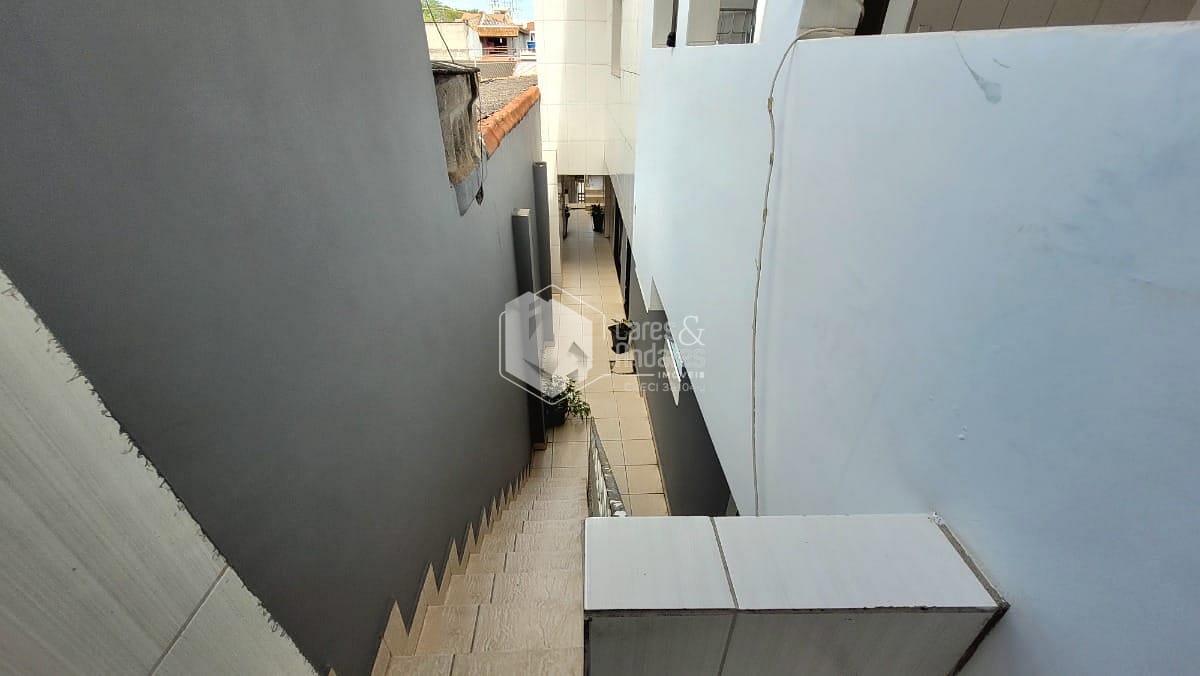 Sobrado à venda com 3 quartos, 244m² - Foto 38