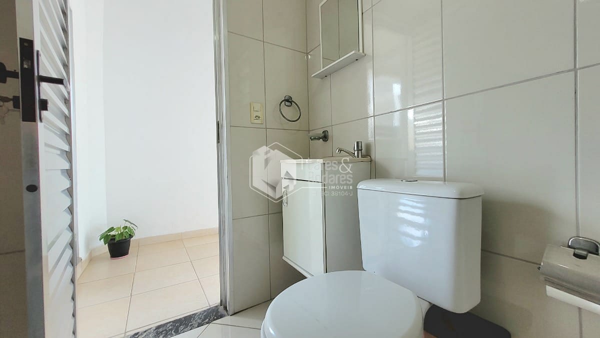 Sobrado à venda com 3 quartos, 244m² - Foto 46