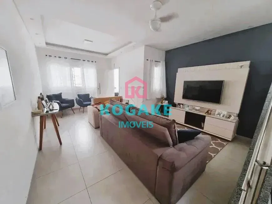 Sobrado, 3 quartos, 192 m² - Foto 3