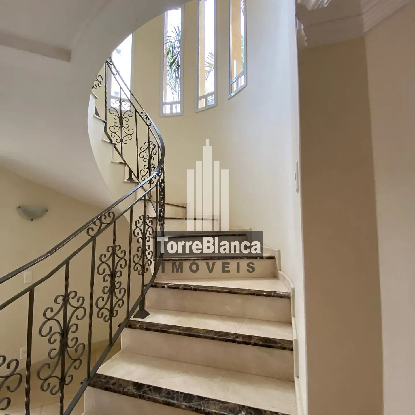 Sobrado, 4 quartos, 421 m² - Foto 45