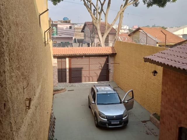 Sobrado 4 quartos e 3 banheiros, à venda ou para alugar, no bairro Cidade Líder em São Paulo