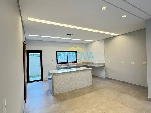 Sobrado com 450m² 5 quartos e 6 banheiros, à venda, no bairro Condomínio Residencial Alphaville II em São José dos Campos