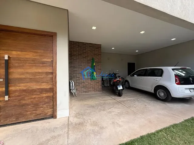 Sobrado com 311m² 4 quartos e 4 banheiros, à venda, no bairro Jardim Residencial Alto de Itaici em Indaiatuba