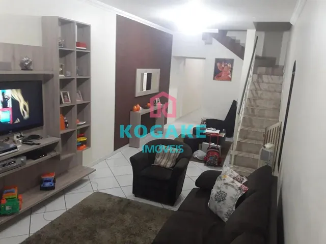 Sobrado com 140m² 3 quartos e 2 banheiros, à venda, no bairro Parque Residencial Flamboyant em São José Dos Campos