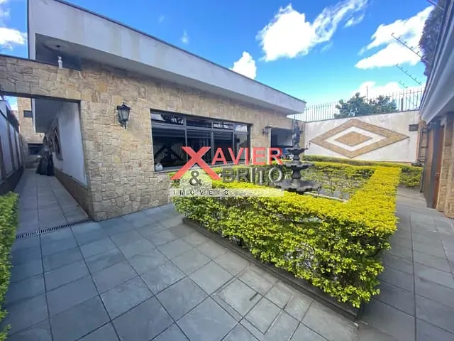 Sobrado com 375m² 3 quartos e 4 banheiros, à venda, no bairro Jardim Brasília (Zona Leste) em São Paulo