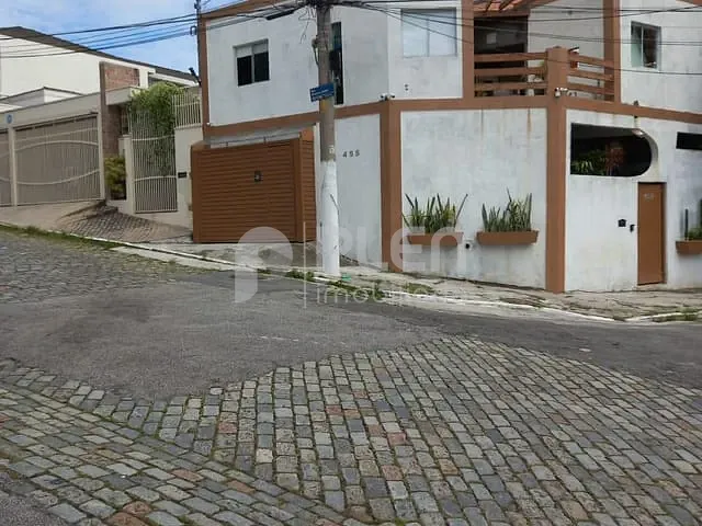 Sobrado 4 quartos e 4 banheiros, à venda ou para alugar, no bairro Jardim São Paulo(Zona Norte) em São Paulo